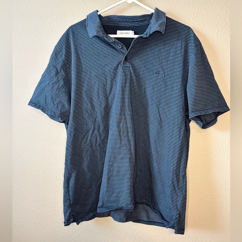 Men’s Calvin Klein polo shirt - blue striped 2x short sleeve shirt